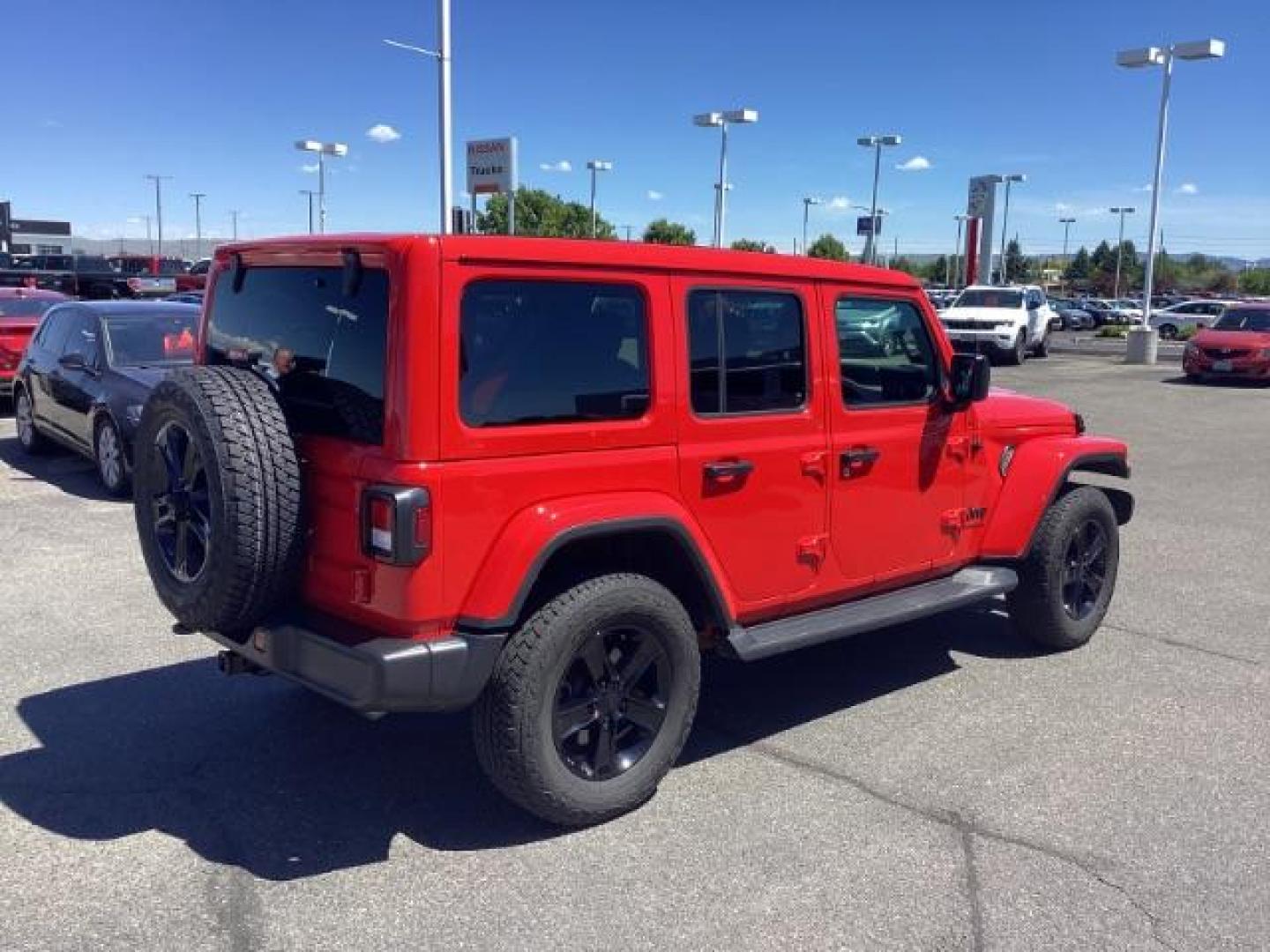 2021 Jeep Wrangler Unlimited Sahara Altitude (1C4HJXENXMW) with an 2.0L L4 DOHC 16V TURBO HYBRID engine, 8-Speed Automatic transmission, located at 1235 N Woodruff Ave., Idaho Falls, 83401, (208) 523-1053, 43.507172, -112.000488 - Photo#4