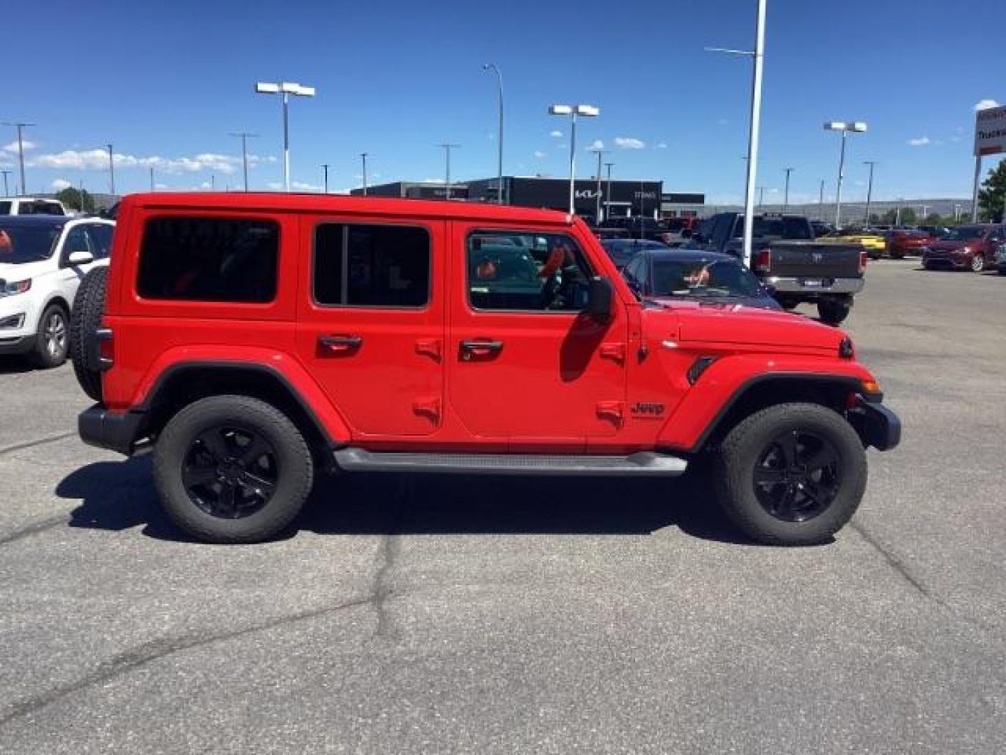 2021 Jeep Wrangler Unlimited Sahara Altitude (1C4HJXENXMW) with an 2.0L L4 DOHC 16V TURBO HYBRID engine, 8-Speed Automatic transmission, located at 1235 N Woodruff Ave., Idaho Falls, 83401, (208) 523-1053, 43.507172, -112.000488 - Photo#5