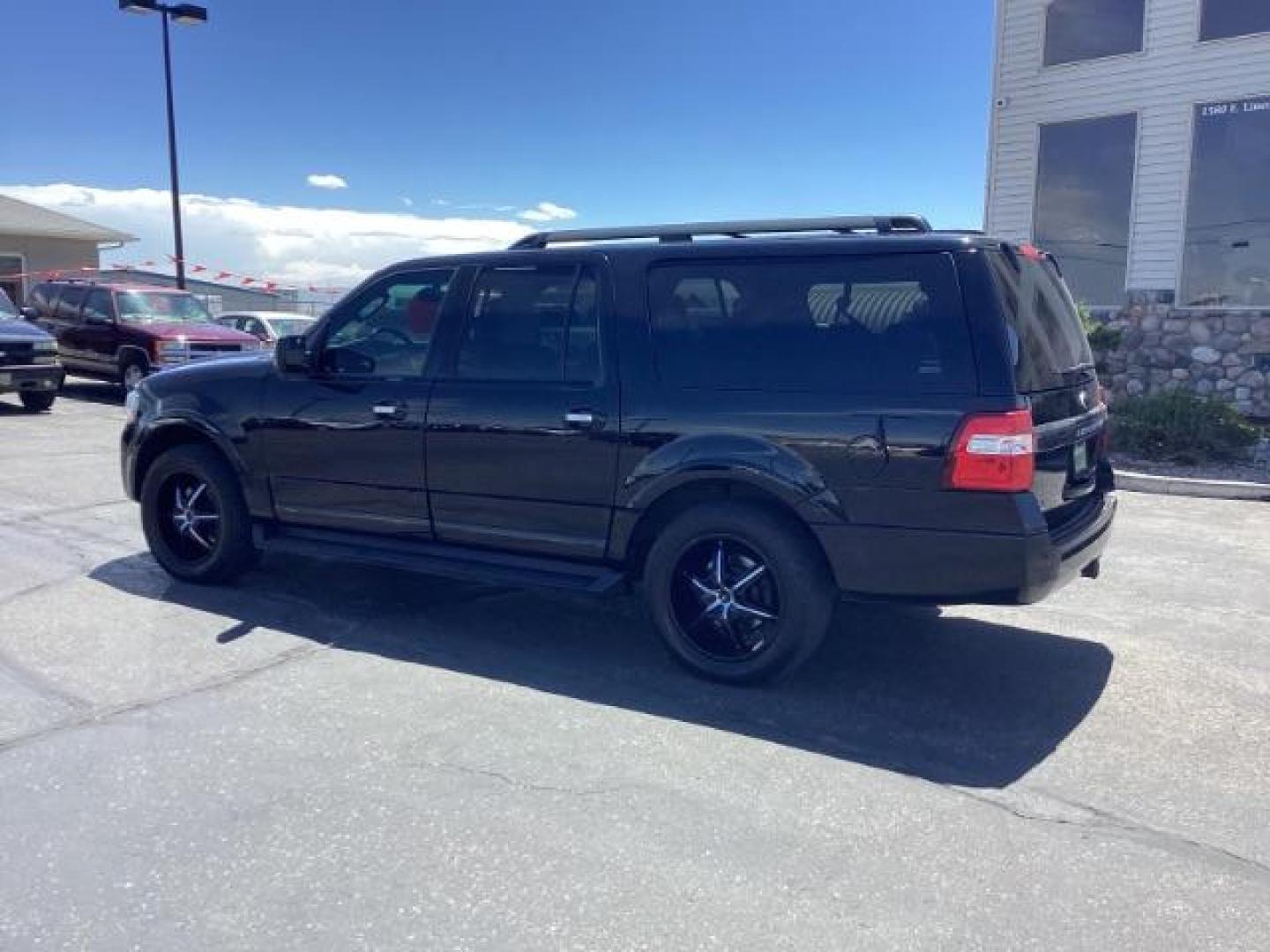 2016 Ford Expedition EL XLT 4WD (1FMJK1JT6GE) with an 3.5L V6 DOHC 24V FFV engine, 6-Speed Automatic transmission, located at 1235 N Woodruff Ave., Idaho Falls, 83401, (208) 523-1053, 43.507172, -112.000488 - Photo#2