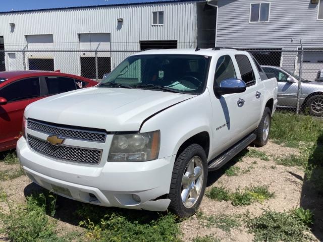 2009 Chevrolet Avalanche LTZ 4WD (3GNFK32019G) with an 5.3L V8 OHV 16V FFV engine, 4-Speed Automatic transmission, located at 1235 N Woodruff Ave., Idaho Falls, 83401, (208) 523-1053, 43.507172, -112.000488- Photo#0
