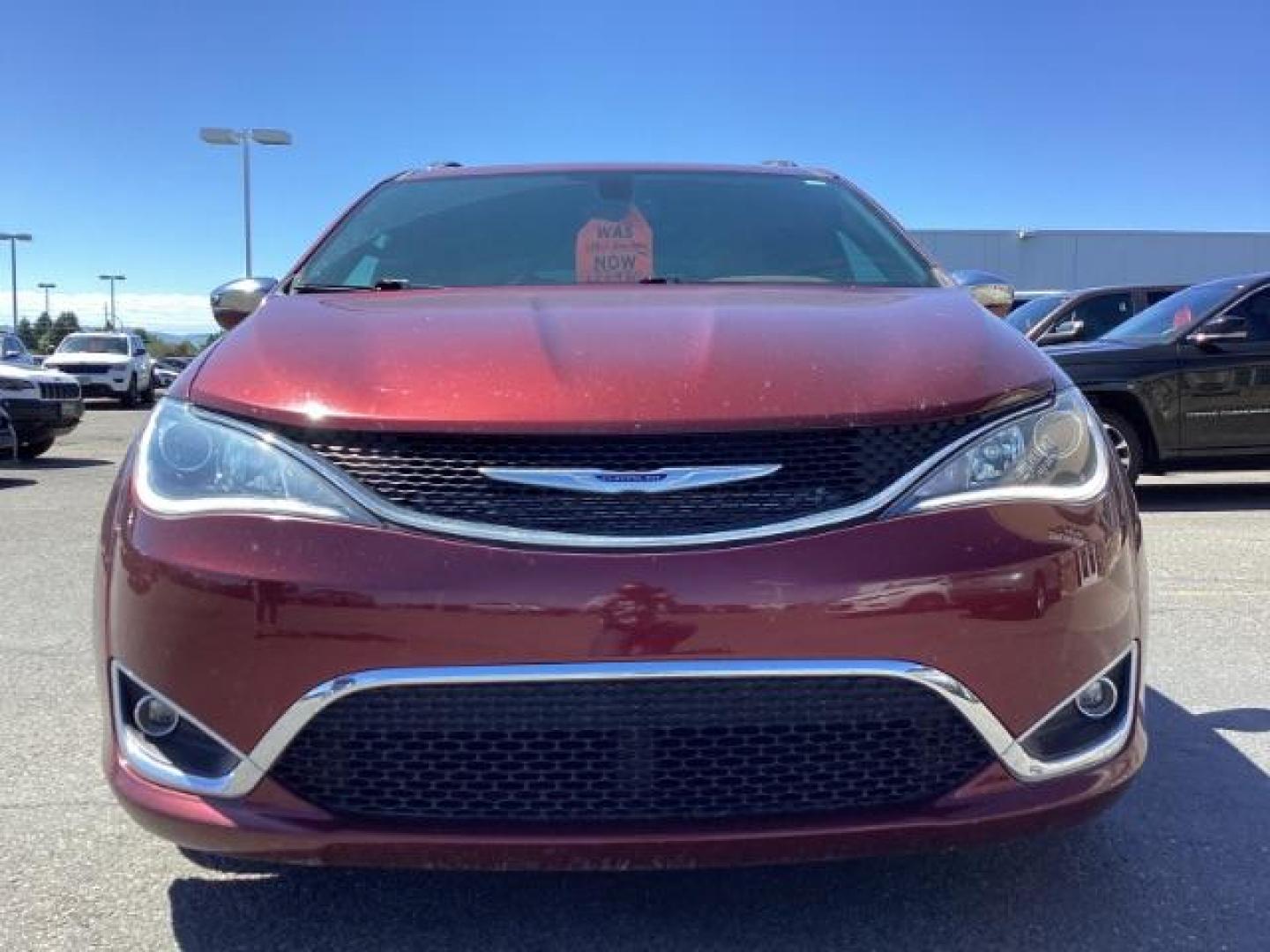 2020 Velvet Red Pearl Coat /Black, premium leather Chrysler Pacifica Limited (2C4RC1GG5LR) with an 3.6L V6 DOHC 24V engine, 9-Speed Automatic transmission, located at 1235 N Woodruff Ave., Idaho Falls, 83401, (208) 523-1053, 43.507172, -112.000488 - Photo#7