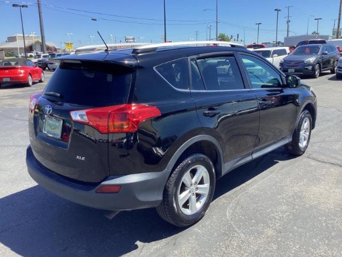 2013 Black Toyota RAV4 XLE FWD (2T3WFREV7DW) with an 2.5L L4 DOHC 16V engine, 6-Speed Automatic transmission, located at 1235 N Woodruff Ave., Idaho Falls, 83401, (208) 523-1053, 43.507172, -112.000488 - Photo#4