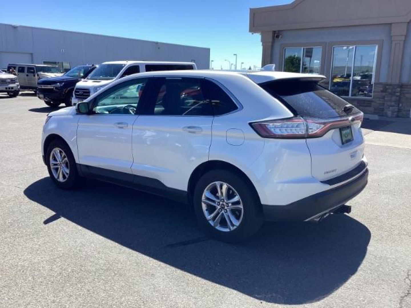 2015 CREAM /LEATHER Ford Edge SEL AWD (2FMTK4J99FB) with an 2.0L L4 DOHC 16V engine, 6-Speed Automatic transmission, located at 1235 N Woodruff Ave., Idaho Falls, 83401, (208) 523-1053, 43.507172, -112.000488 - Photo#2