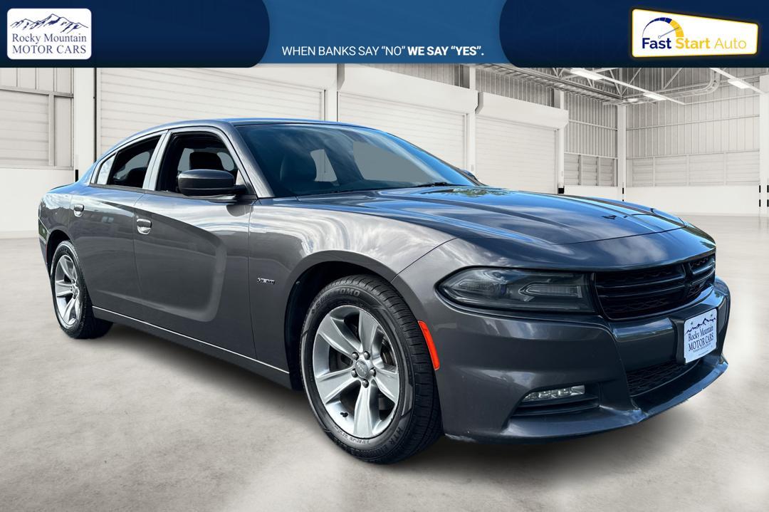 photo of 2015 Dodge Charger SEDAN 4-DR